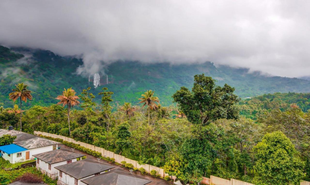 Treebo Trend Misty Garden Resorts With Mountain View Munnar Extérieur photo